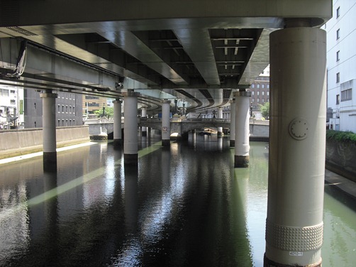 c0109090_2204670.jpg