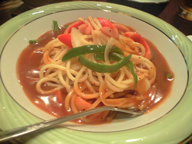 大阪風 味噌カツ ホタル と あるくまん と ナポリタン と あんかけスパ_a0194908_0461345.jpg