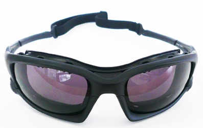 OAKLEY2011年新作WINDJACKETフルバリエーション入荷!_c0003493_10313090.jpg