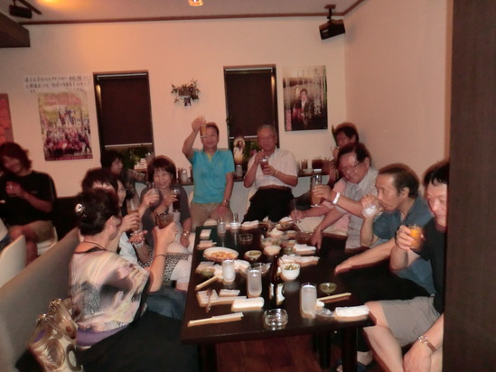 写真を追加!夏休みも終わり今日から平常営業_e0119092_12461376.jpg