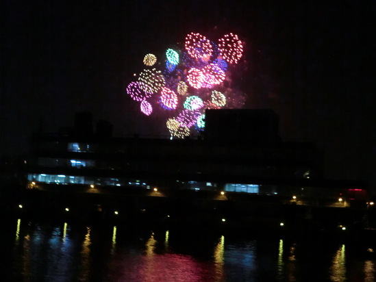 写真を追加!夏休みも終わり今日から平常営業_e0119092_9415812.jpg