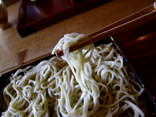 「長野・小布施(都住) せきざわの生粉(きこ)打ち、変わりそば、鴨南」_a0000029_2311990.jpg