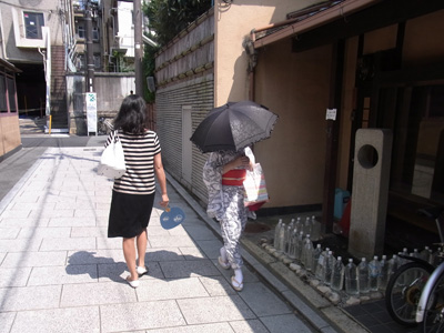 京都の朝は『イノダコーヒ』で一日が始まるのだナ。_b0019140_170353.jpg