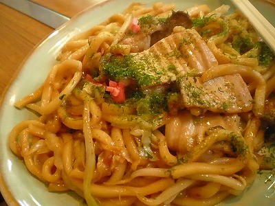 ２０１１夏休み☆グラスハウス津山と津山ホルモンうどん「くいしん坊」_c0140844_21453742.jpg