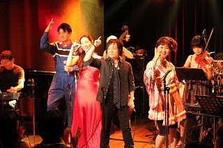まるたまり、金丸淳一、佐久間レイ、佐々木望による声優ジャズパーティーは遊びまくり！_e0025035_22455250.jpg