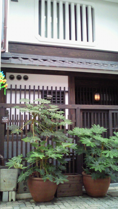 e0148100_2173417.jpg