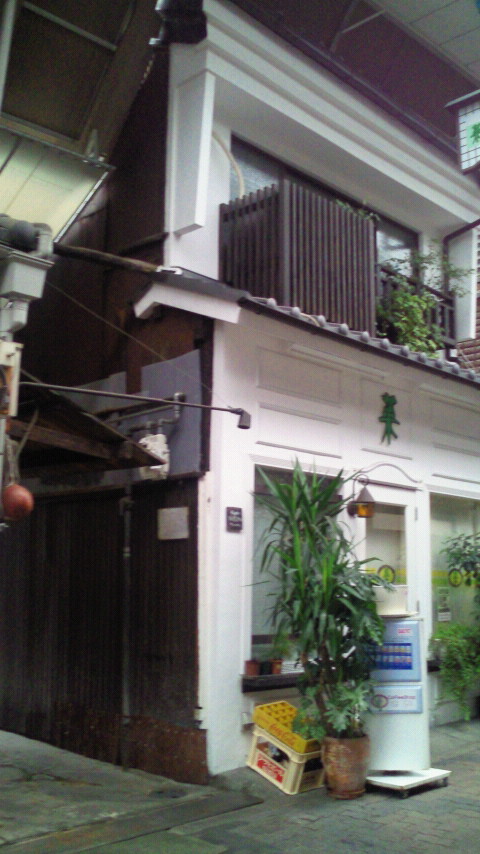 e0148100_218742.jpg
