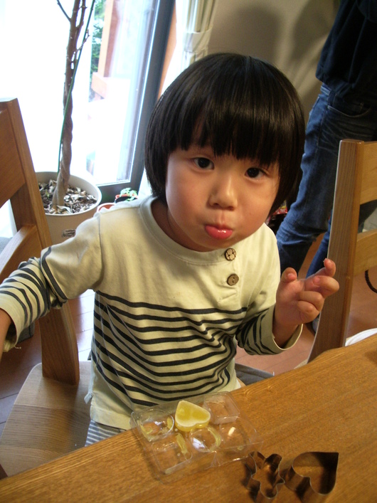 baking lesson with children ;-)_d0251646_22533431.jpg