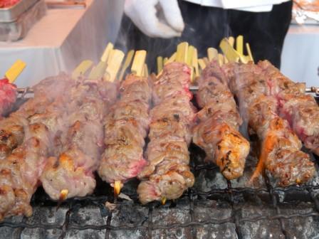 「牛肉サミット2011」最終日~どこまで続く長蛇の列!_b0206037_19141071.jpg