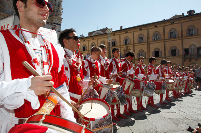 IL PALIO 優勝の翌日は・・・_f0230537_22554578.jpg