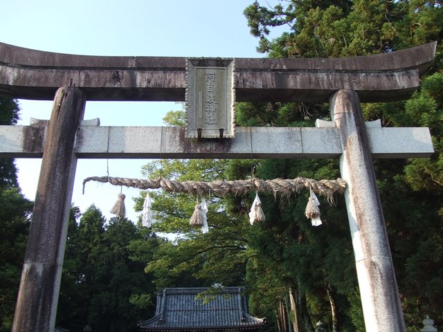 Ajiki Shrine in Toyosato-cho_e0046748_1744544.jpg