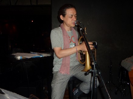 e0021965_9443270.jpg