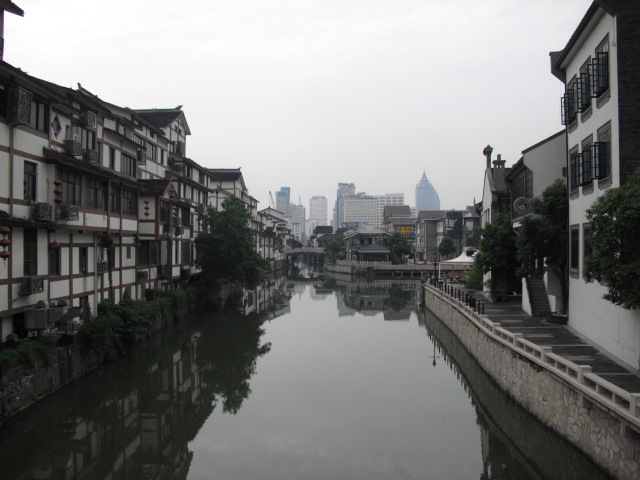 d0240207_12442885.jpg