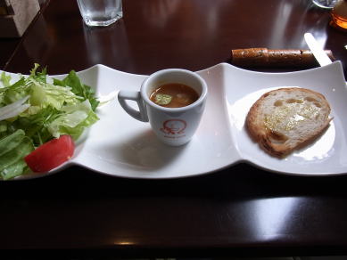 ピザランチ_d0127182_16481568.jpg