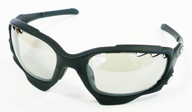 OAKLEY JAWBONE用GOODMAN調光レンズ発売開始!_c0003493_9155536.jpg