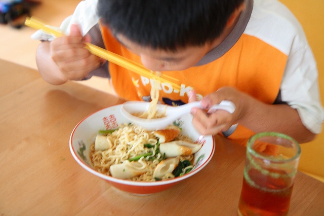 ★卵乳アレっこでも　食べれるインスタントラーメン_b0163114_9422278.jpg