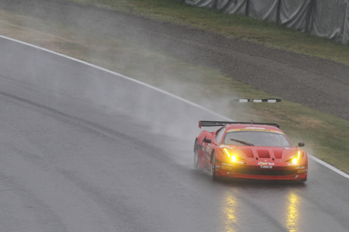 Pokka GT SUMMER SUPECIAL　【SUPER GT 公式予選＆ノックアウト予選】_d0108063_21275785.jpg