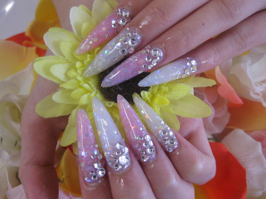 シンプル大人ネイル Nailsalon School Flor スタッフの日記