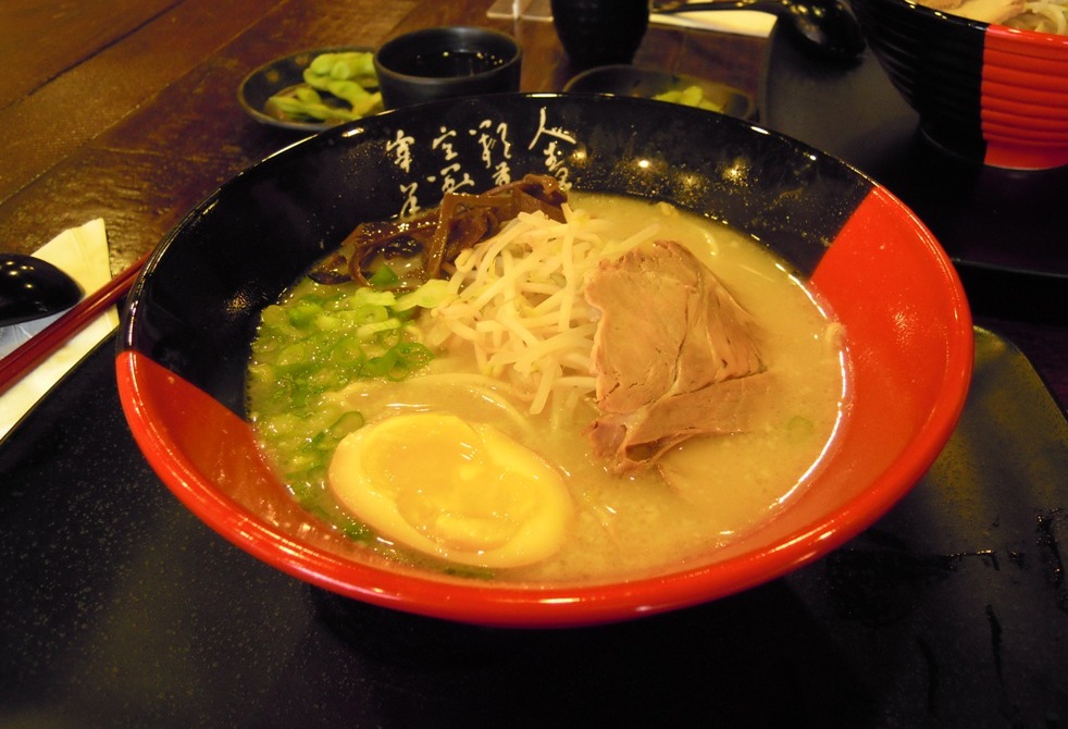 ラーメン屋を偵察_e0064495_11971.jpg