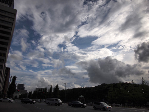 大手門前_b0175635_23244837.jpg