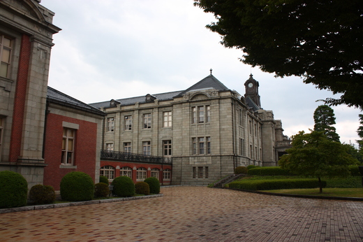 f0052907_65439.jpg