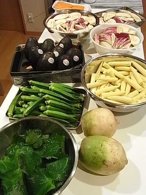 続・SUMMER PARTYの準備_b0145846_21382479.jpg