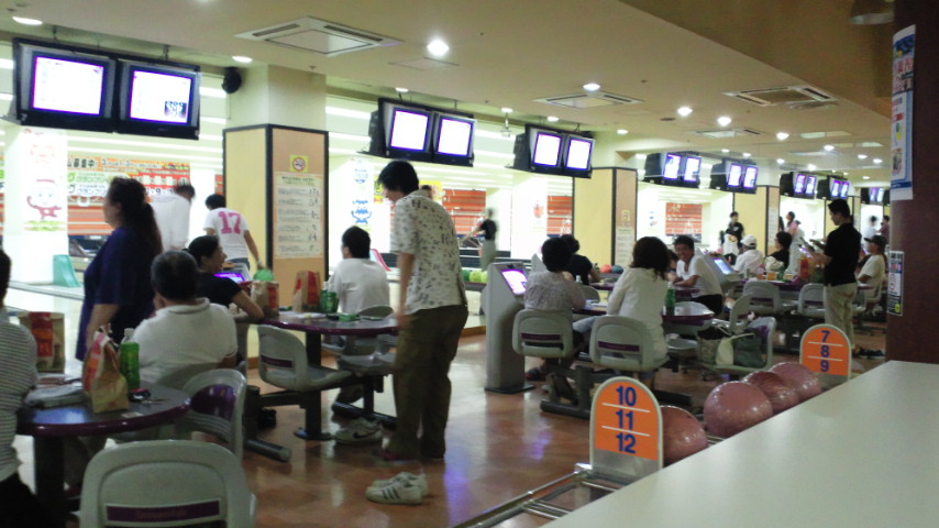 横須賀若松商店街ボーリング大会 2011年 夏_d0092901_23342667.jpg
