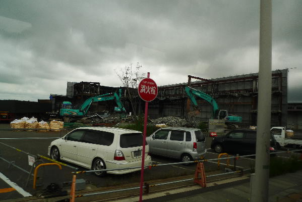 東日本大震災被災地（仙台空港）を訪ねる。　視察報告No.5_a0196709_10334670.jpg