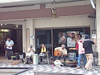 吉原ジュークボックスはじまりましたよ〜〓_b0093221_17223699.jpg