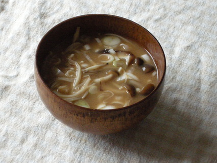 ハルカイ味噌汁の巻き_d0127925_22101920.jpg