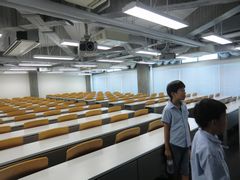 大学キャンパス&研究室見学会_e0105846_20135664.jpg