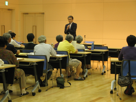 2011年7月30日　住民投票学習会の報告（３）_a0234847_21343100.jpg