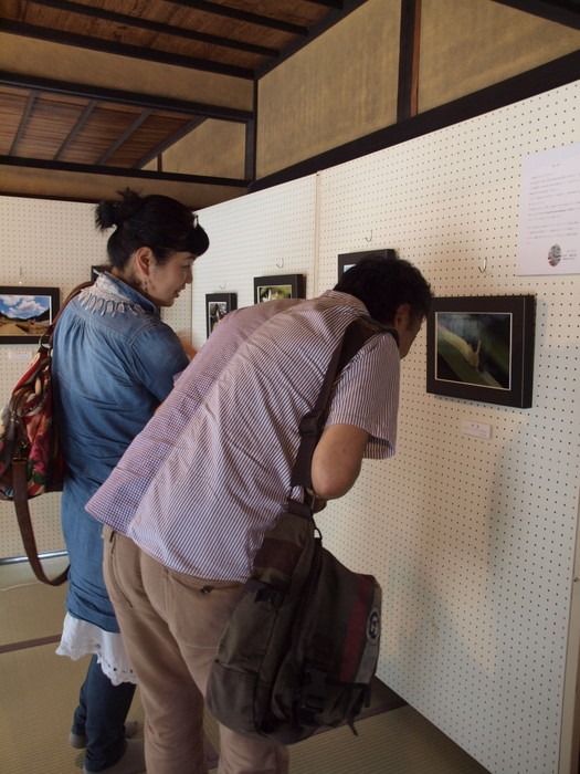 湯来のまち空き家アート作品展（パソコングループ｢そよかぜ｣作品展）初日_c0116915_045192.jpg