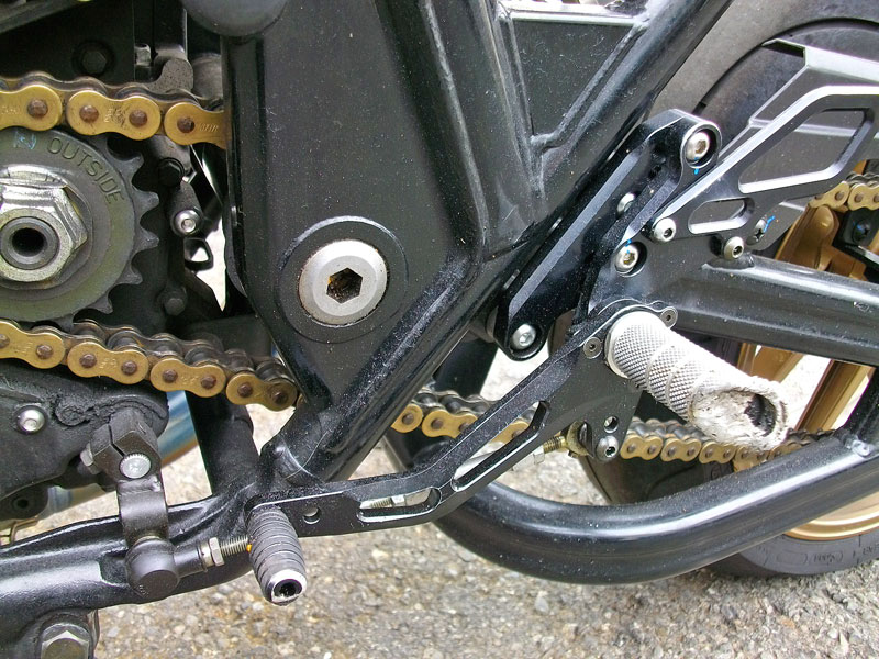 Zrx10r 転倒修理 バイクパーツ買取 販売 バイクバッテリーのフロントロウ Zrx10r 転倒修理 バイクパーツ買取 販売 バイクバッテリーのフロントロウ