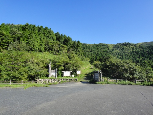 初秋の天山（佐賀県小城市）_d0182075_1729283.jpg