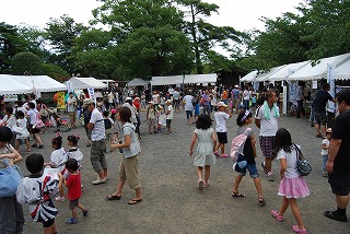 子どもたちの「だがしや楽校」!_d0050503_9201329.jpg