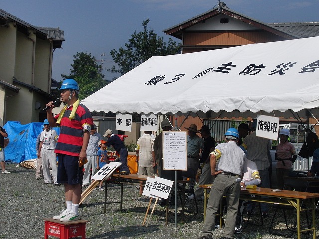 「我が家は大丈夫!他のお宅を救出して下さい!」黄色いバンダナ大作戦_f0141310_74074.jpg