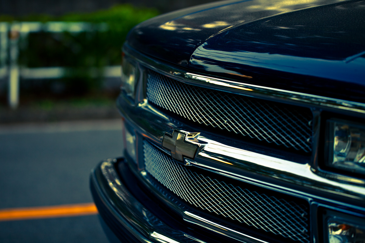 CHEVROLET SUBURBAN_b0213320_2346124.jpg