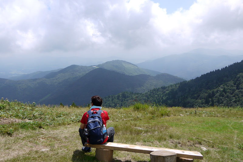 阿佐山（頂上でマウンテンバイクに出会う！）_c0064025_1742291.jpg