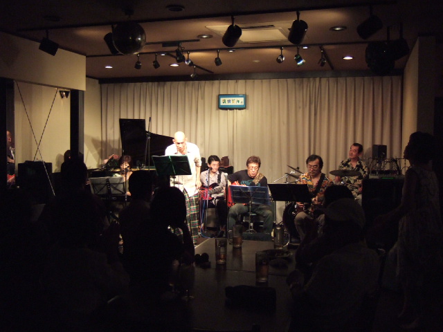 c0229062_18185.jpg