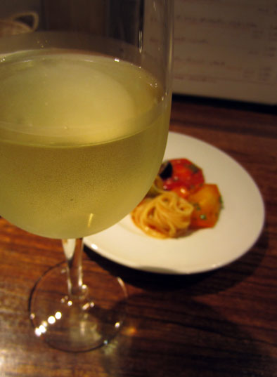 シャンパン食堂 @北新地_b0118001_2292183.jpg