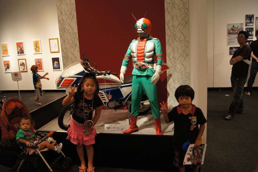 仮面ライダー展ｗｗ_b0044516_923969.jpg