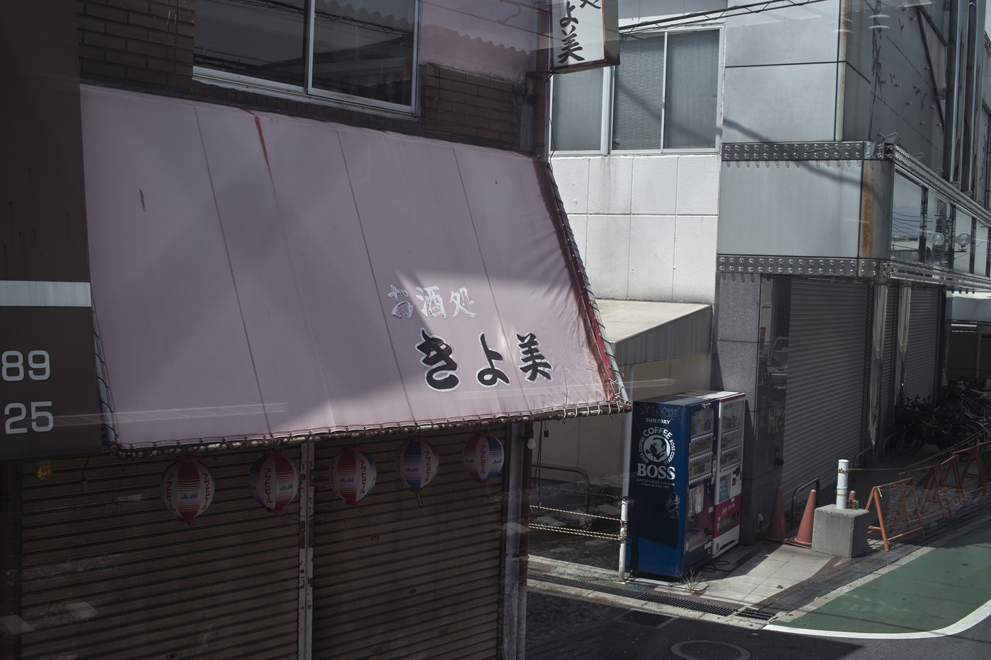 c0213117_14273.jpg