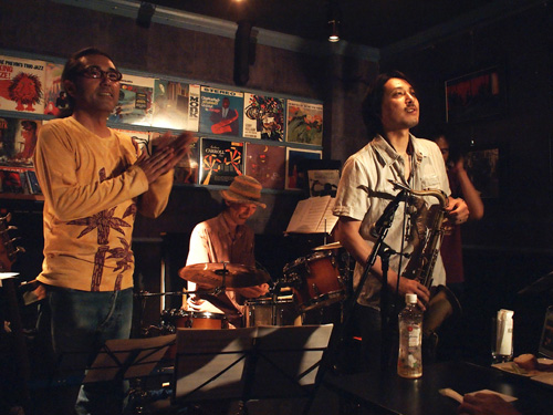 TORAZO Udagawa Quartet ライブ_b0175635_1084366.jpg