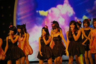 後藤郁復帰！20人揃ったアイドリング!!!で「TOKYO IDOL FESTIVAL 2011」完全燃焼!!!_e0025035_12464559.jpg