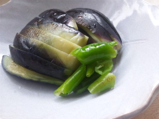 ナスと青唐辛子の漬物 Dailyまんま