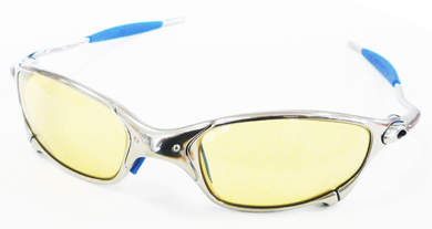 OAKLEY JULIET用GOODMANグッドマン調光レンズ発売開始!_c0003493_11294976.jpg