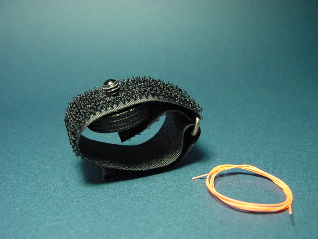 自分撮り用デジカメ固定ベルト販売開始しました。_f0113727_92441100.jpg