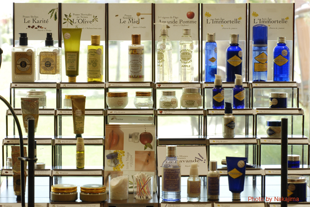 ロキシタン L Occitane Photo Gallery 中嶌 ロキシタン L Occitane Photo Gallery 中嶌