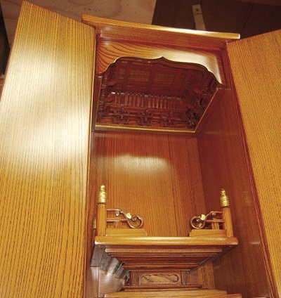 金沢仏壇の制作 その2 木地師・宮殿師 2011.08.31 _c0213599_2193990.jpg
